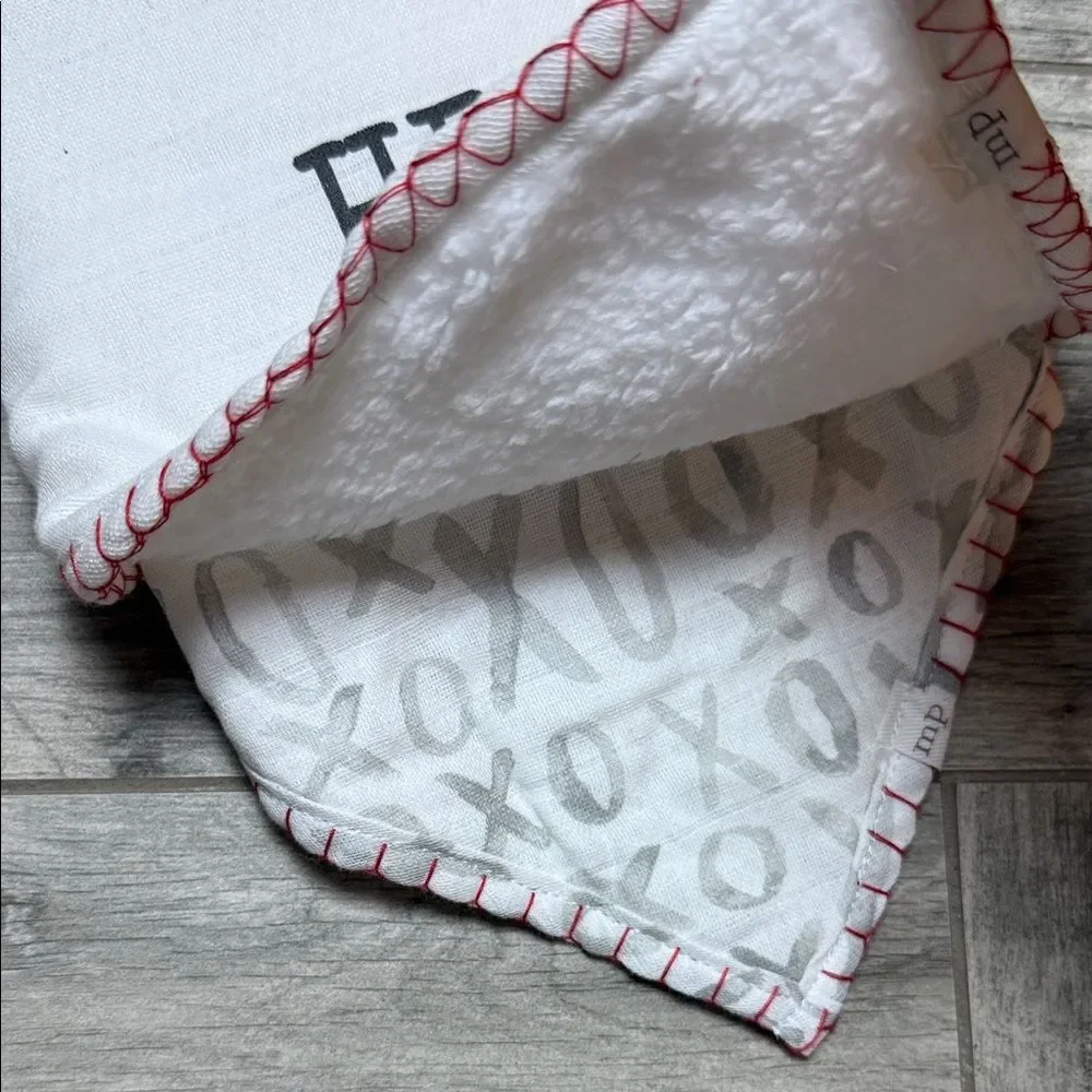 Mud Pie White and Red Heart Breaker Bandana Bibs